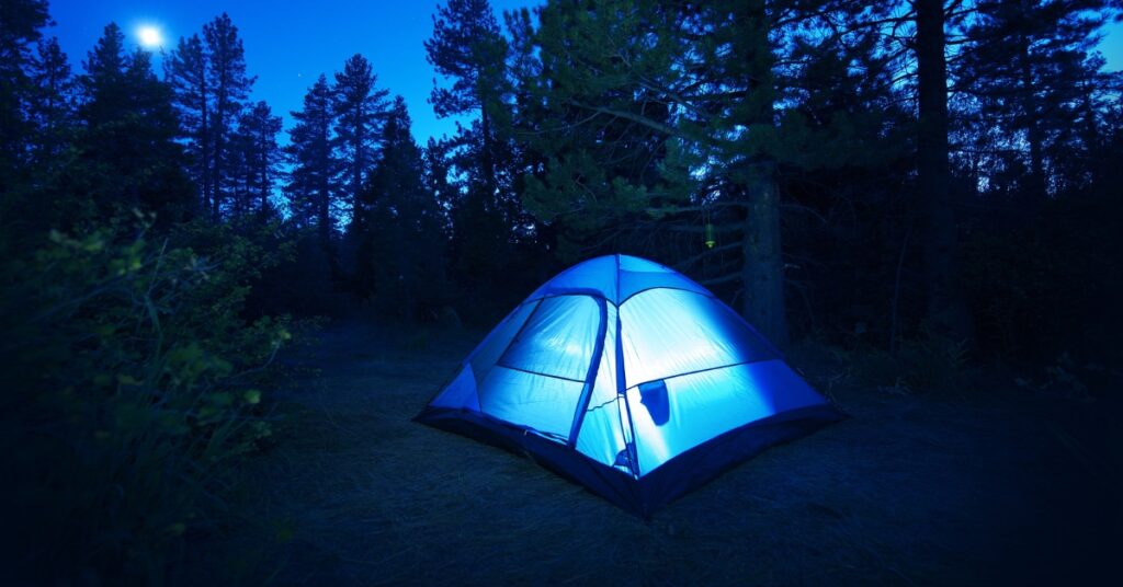 How to Stay Warm in a Tent